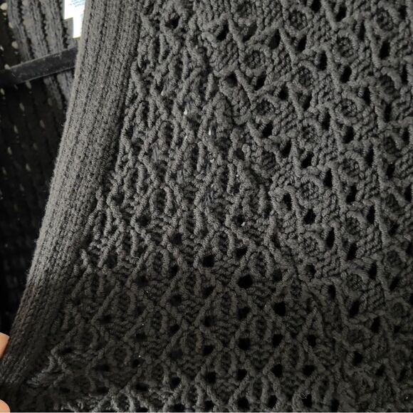 Liz Wear By Liz Claiborne Short Sleeve Black Open Knit Cardigan Sweater - Picture 5 of 5